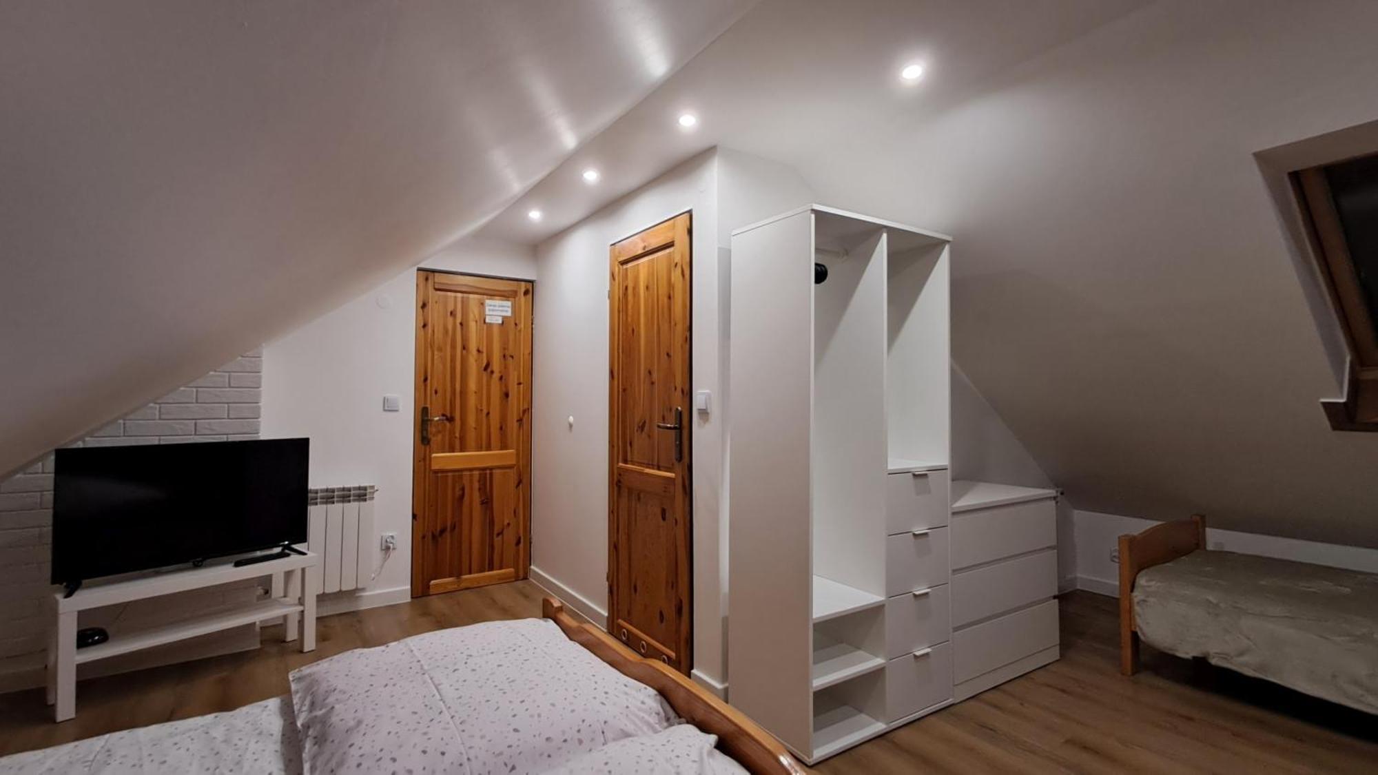 Lisc Klonu Apartment Polanczyk Bagian luar foto