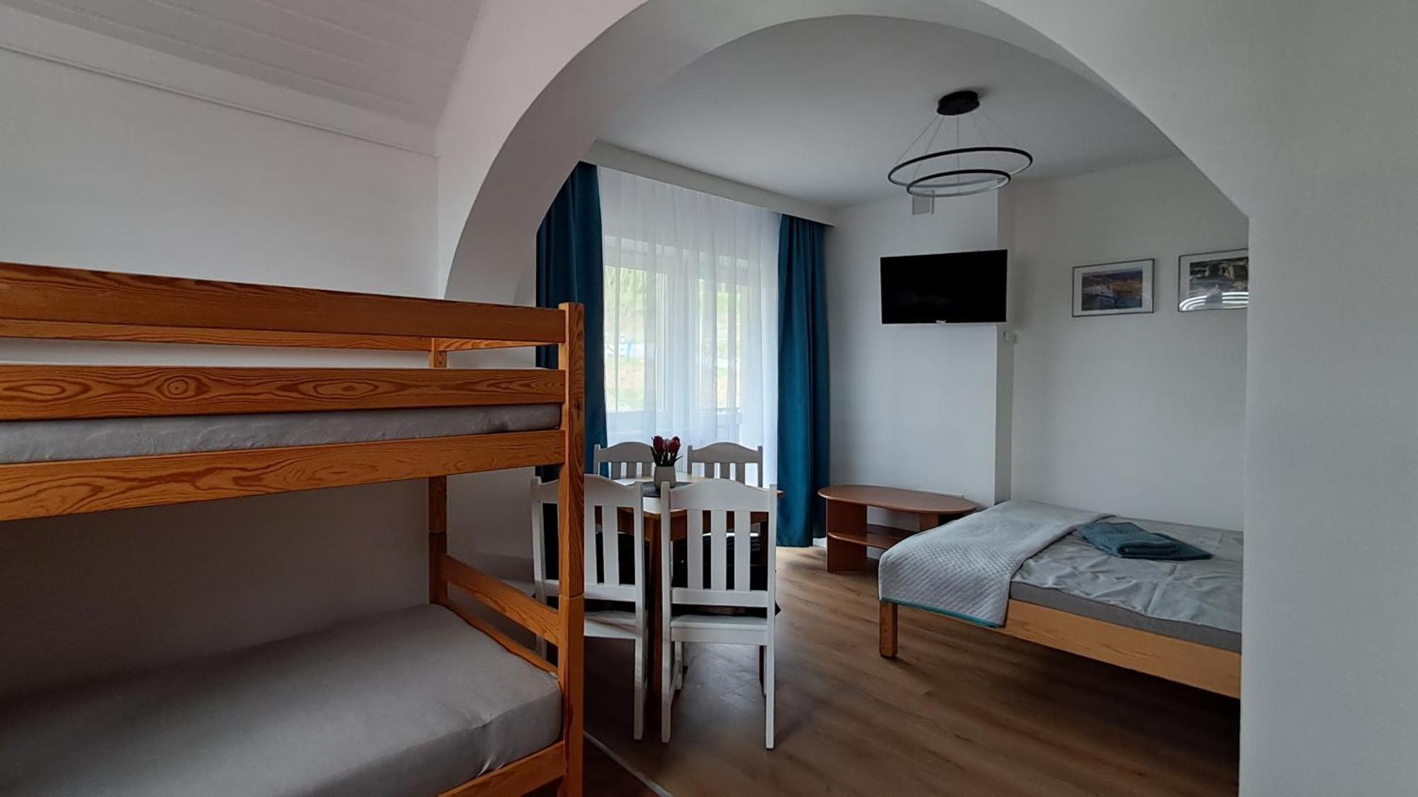 Lisc Klonu Apartment Polanczyk Bagian luar foto